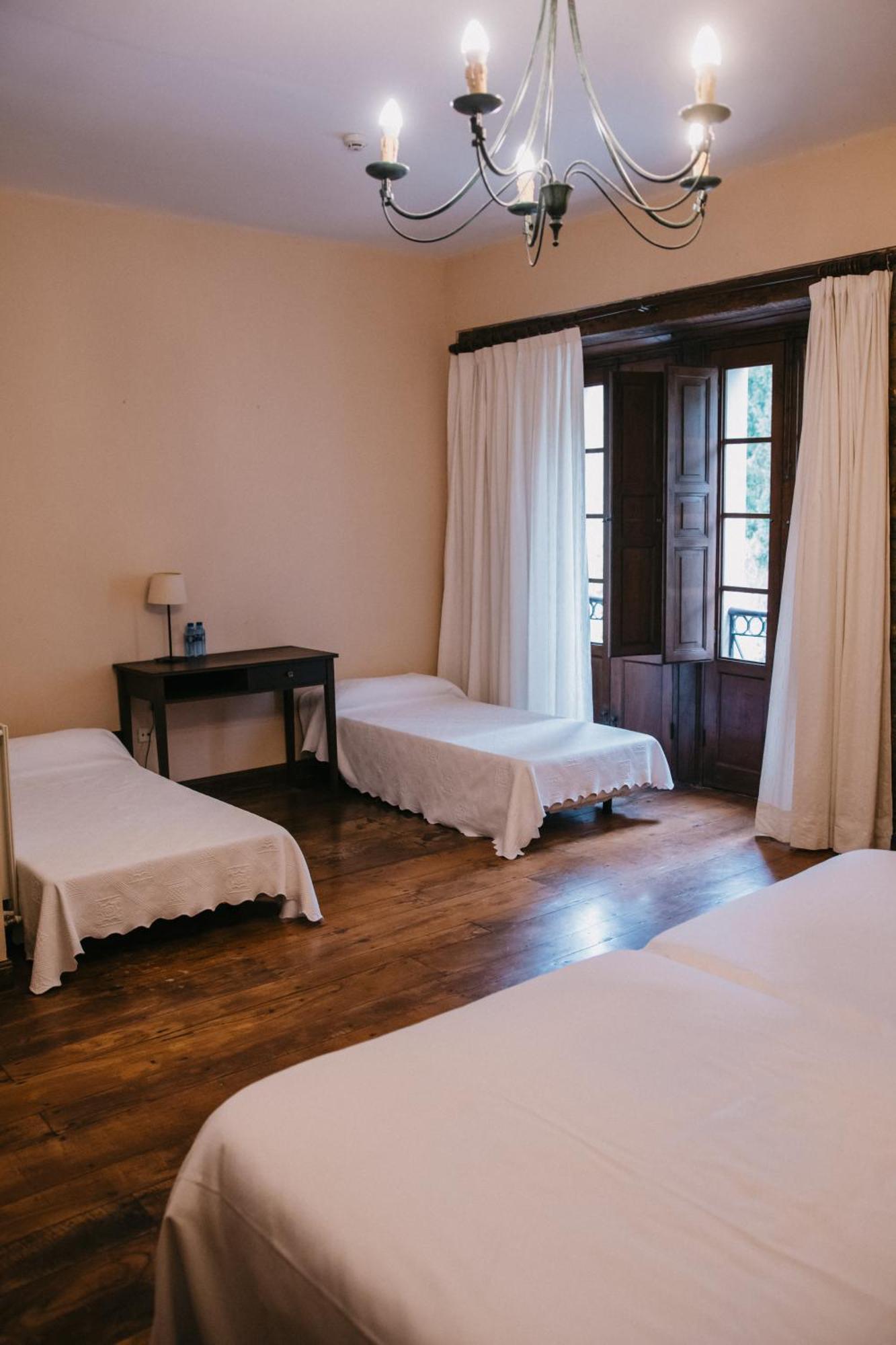 Palacio Conde Toreno Malleza Ngoại thất bức ảnh